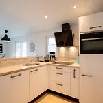Ostseecamp Luebecker Bucht Seeigel Tatil Evi